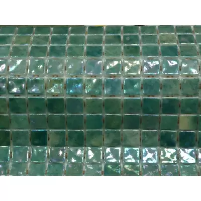 Ezarri Ondulato Mint 31.3x49.5