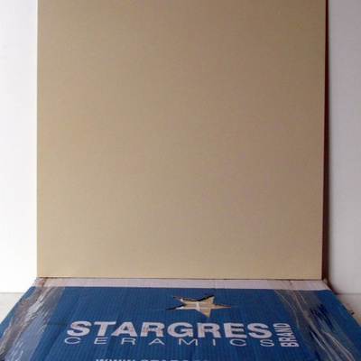 StarGres Monocolor Yellow M 60x60