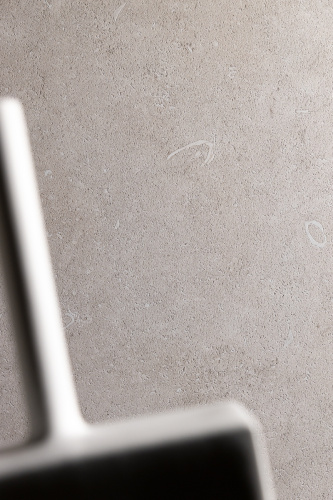 Living Ceramics Oda Ice Honed 270 120x270