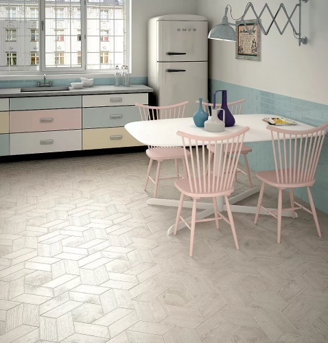 Equipe Hexawood 21658 Chevron Natural Right 20.5x9