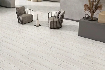 Avroria Real Wood